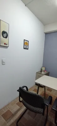 Foto renta de oficina amueblada a buen  precio .