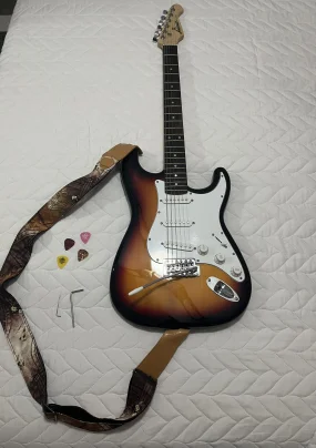 Guitarras flamenca  de segunda mano - guitarra eléctrica con accesorios